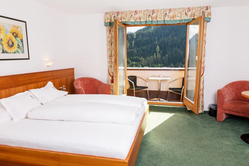 Hotel Tirolerhof Serfaus Dış mekan fotoğraf
